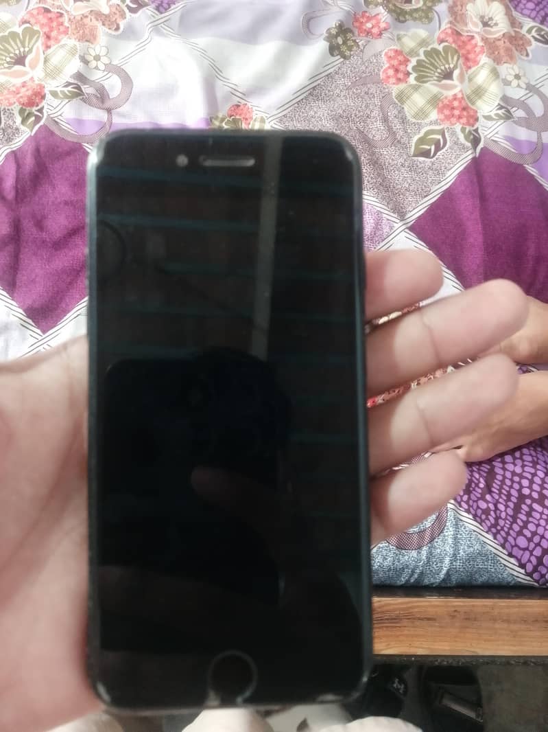 Apple iPhone 7 6
