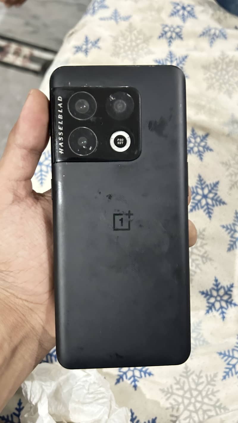 One Plus 10 Pro 3