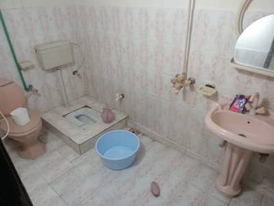 4.5 Marla 2ND Floor Available For Rent (Islam Nagar)
