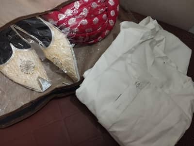 wedding sherwani +khussa and paghri used only once