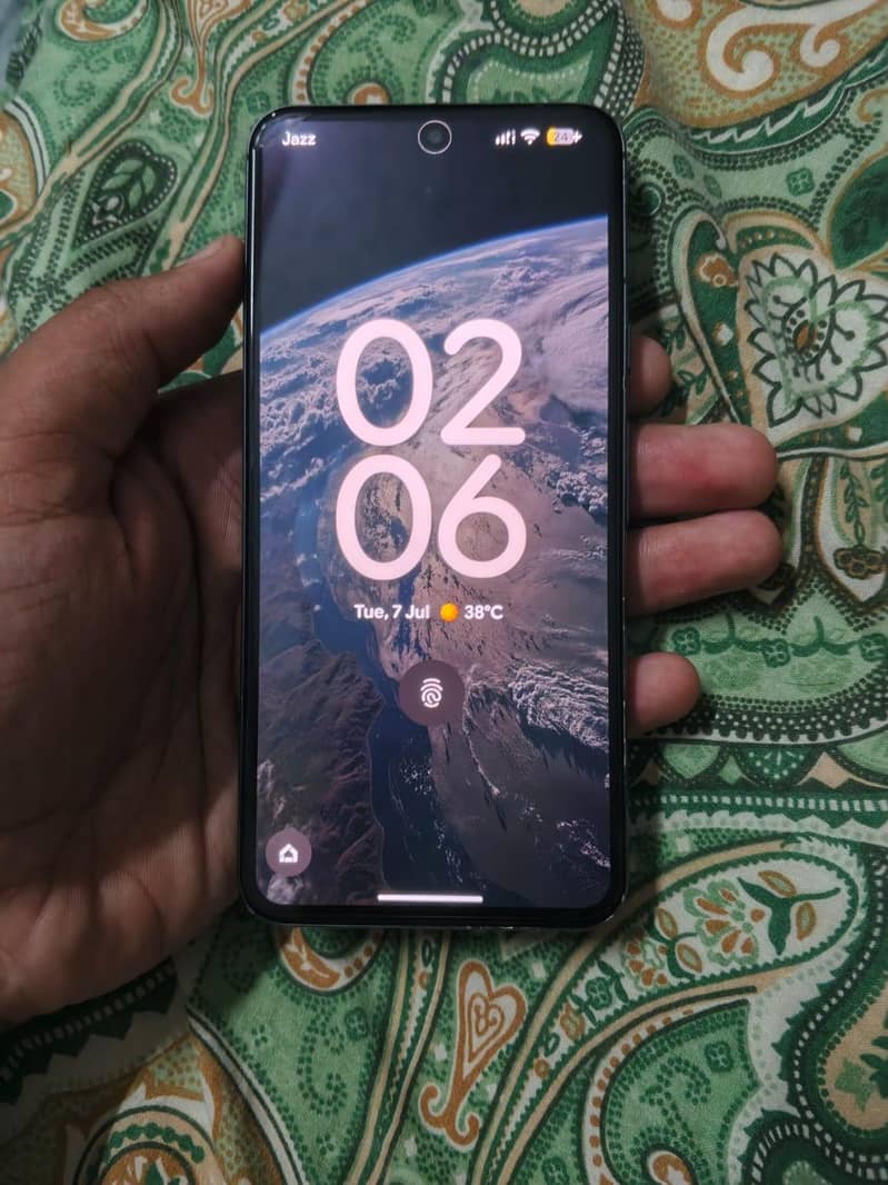 Google Pixel 8 1
