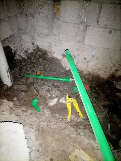 plumber available experienced 100 percent authentic work munasib rate