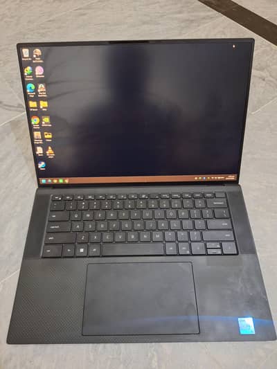 Dell Precision 5570 i7  12 gen in mint Condition