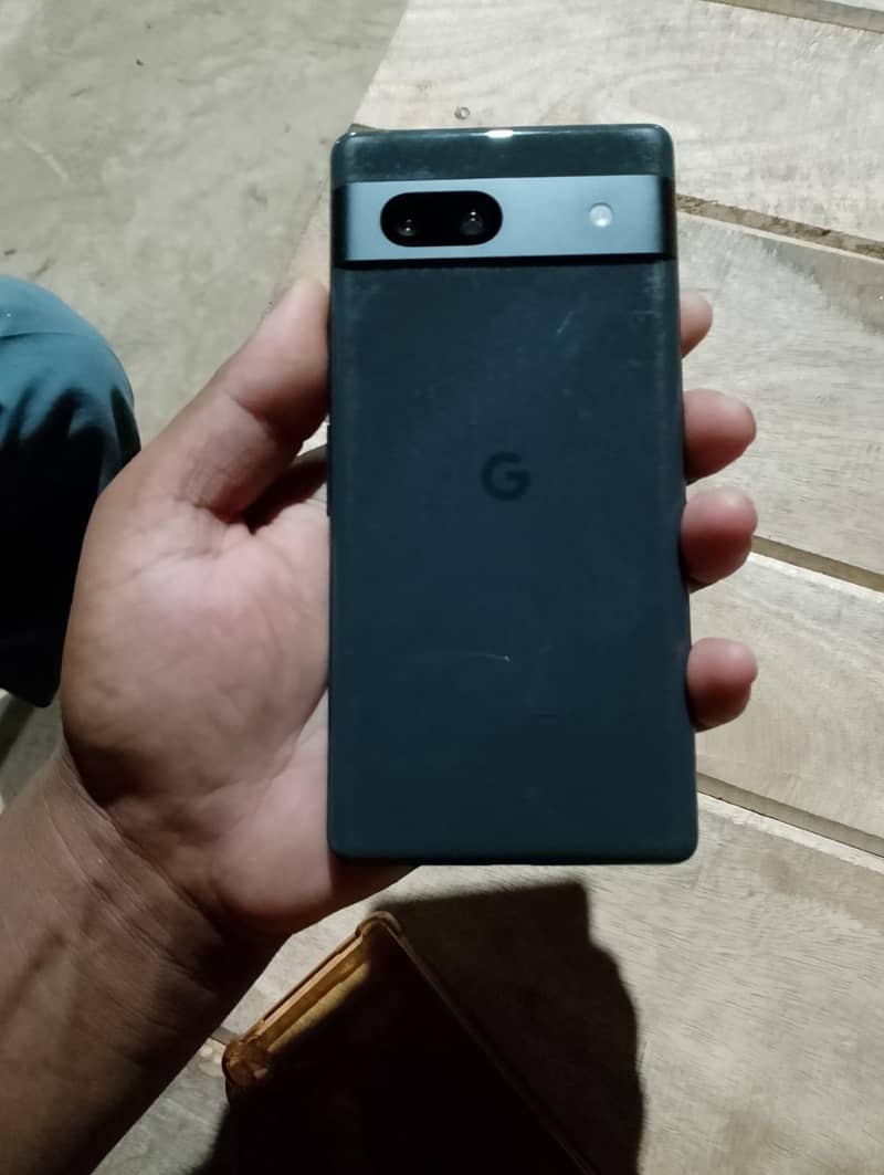 Google Pixel 7a 2