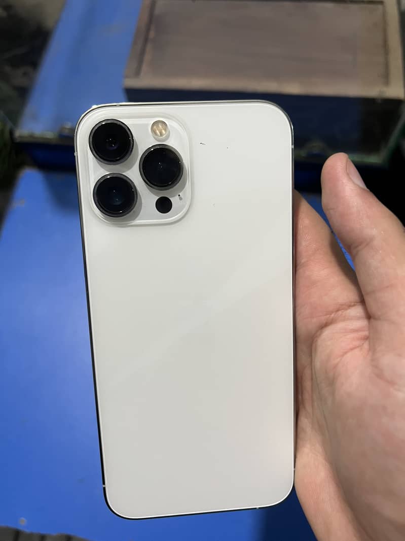 iPhone 13 Pro Max 7