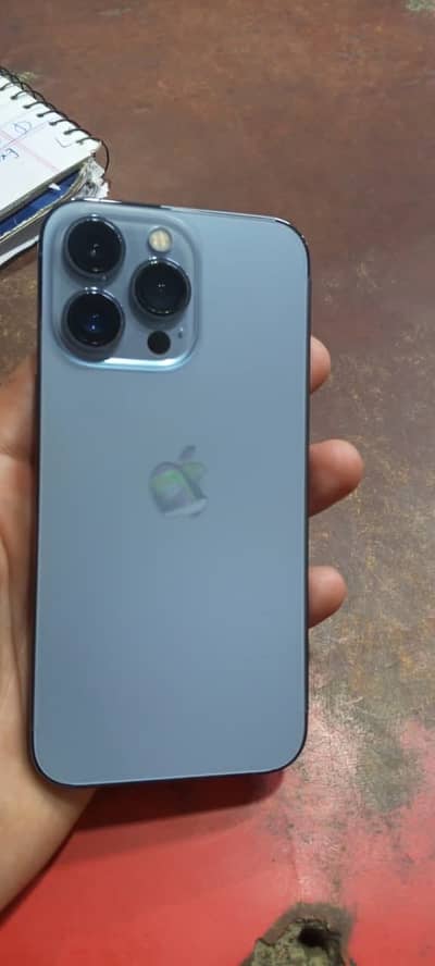 Apple iPhone 13 Pro