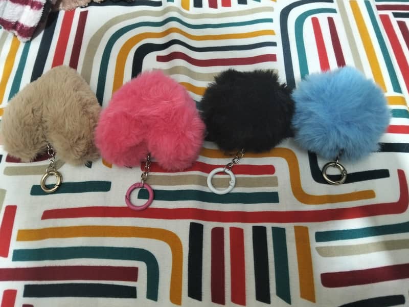 mobile keychains 0