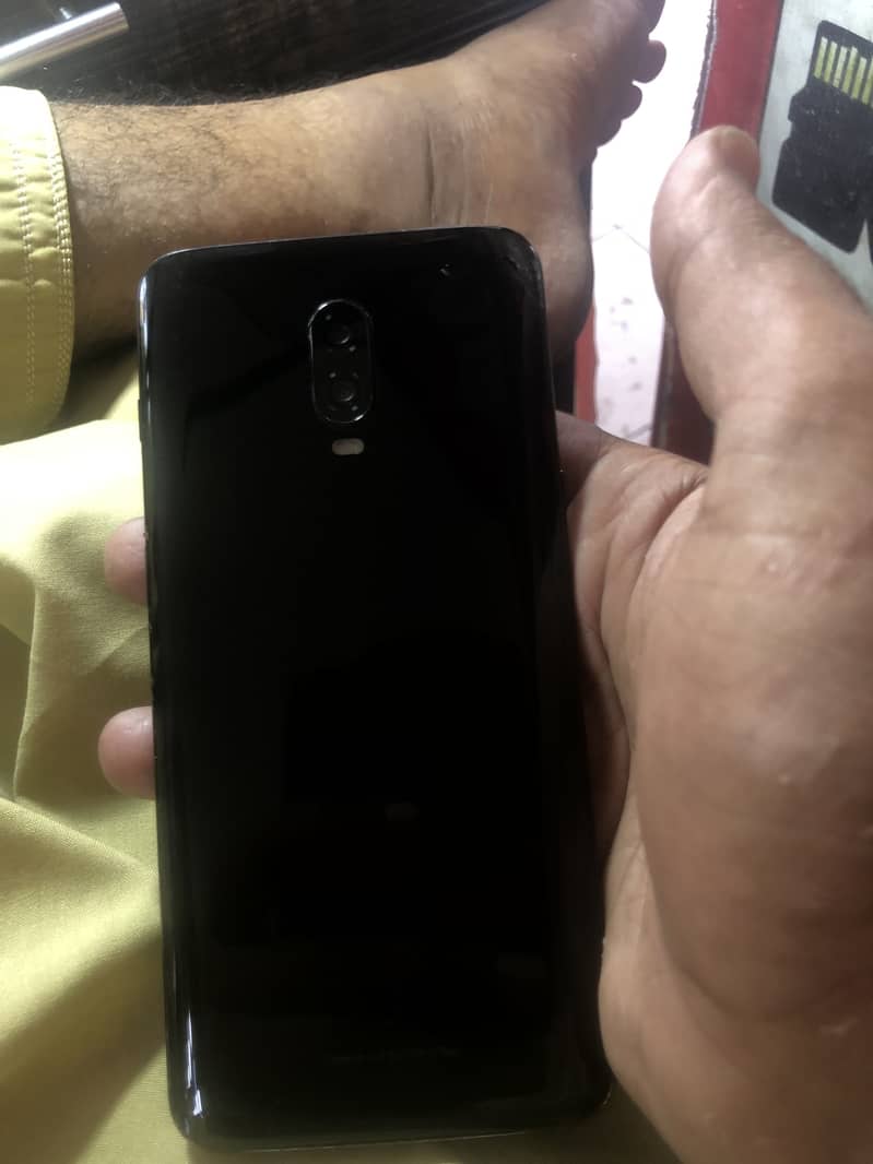 One Plus 6T 2