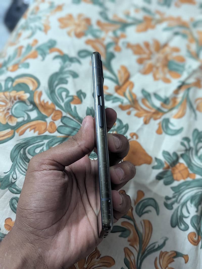 Google Pixel 6a 3