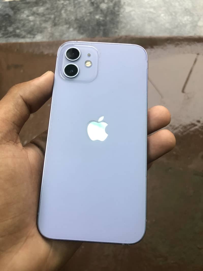 Apple iPhone 12 2