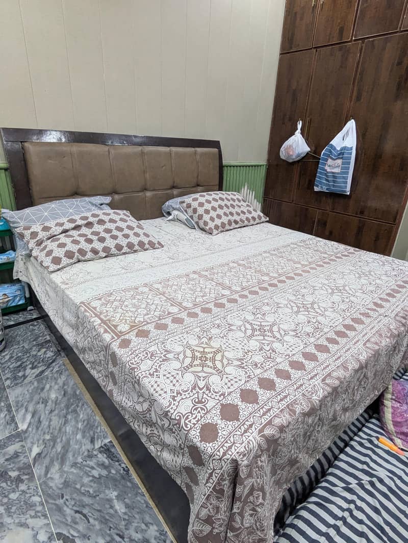 King Size Double Bed 4