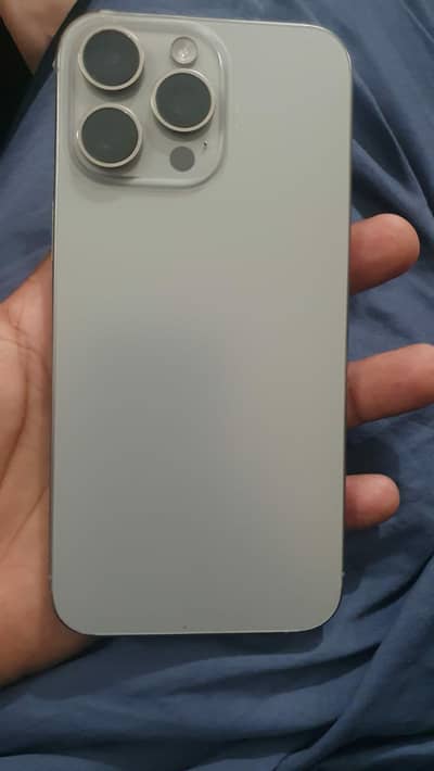 Apple iPhone 15 Pro Max