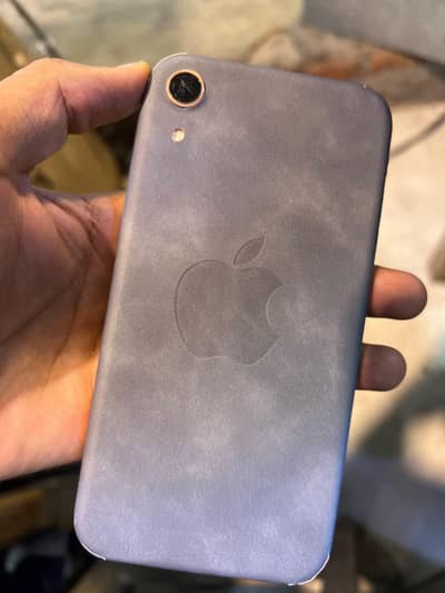 Apple iPhone XR