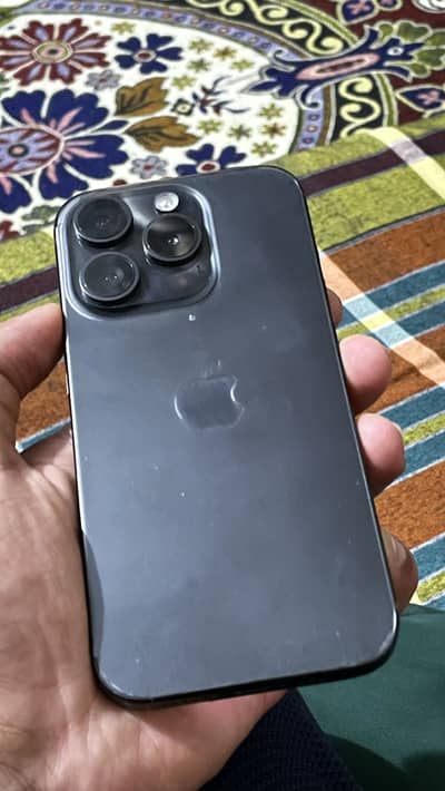 Apple iPhone 15 Pro