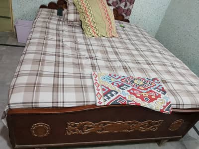 Selling used Bed