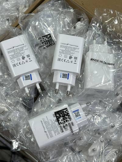 120W FlashCharge Fast Charger | White | EU Pin | Brand New