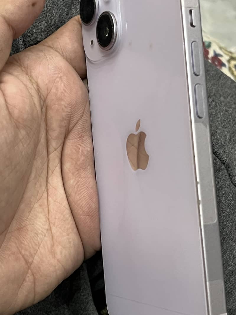 Apple iPhone 14 2