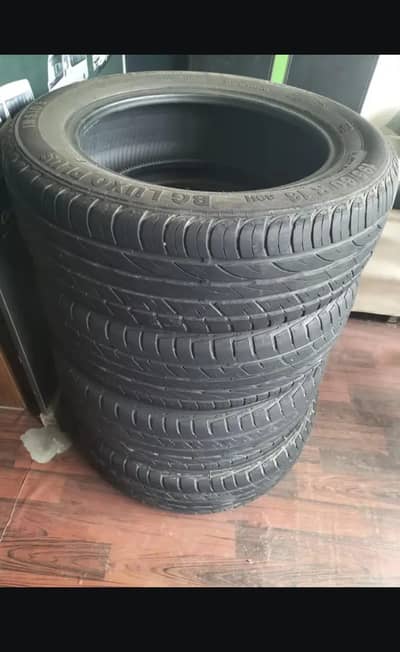 Honda civic reborn tyre 16 inch almost new condition fol sale
