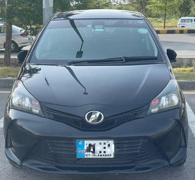 Toyota Vitz 2016