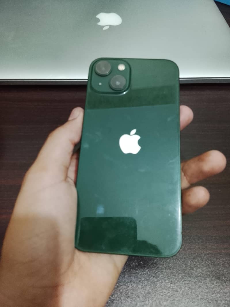 Apple iPhone 13 1