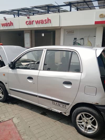 Hyundai Santro 2005 for sale. Good condition.