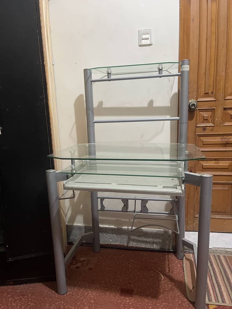 Office and study table 4