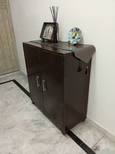 Shoe rack/ cupboard