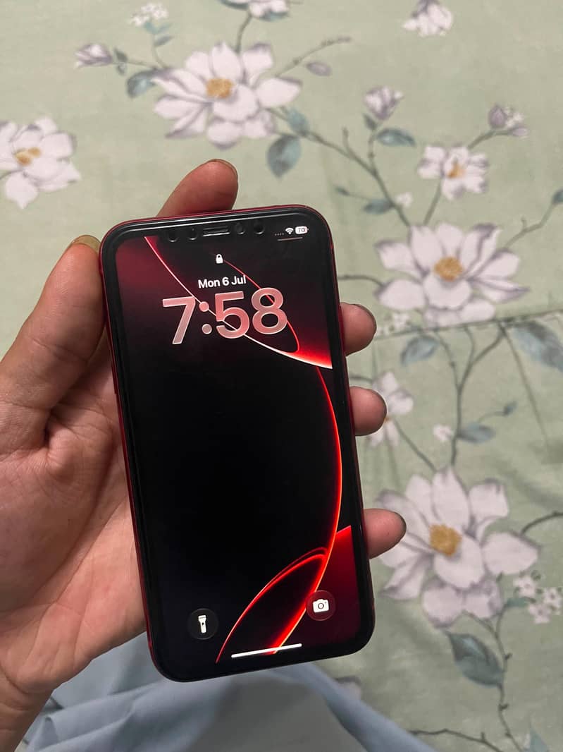 Apple iPhone 11 3