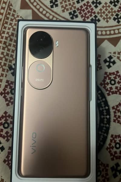 Vivo V40e 5g 8+8/256gb official pta approved