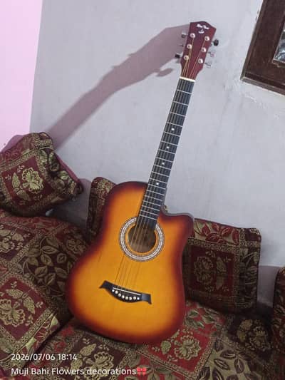 beginner guitar medium size