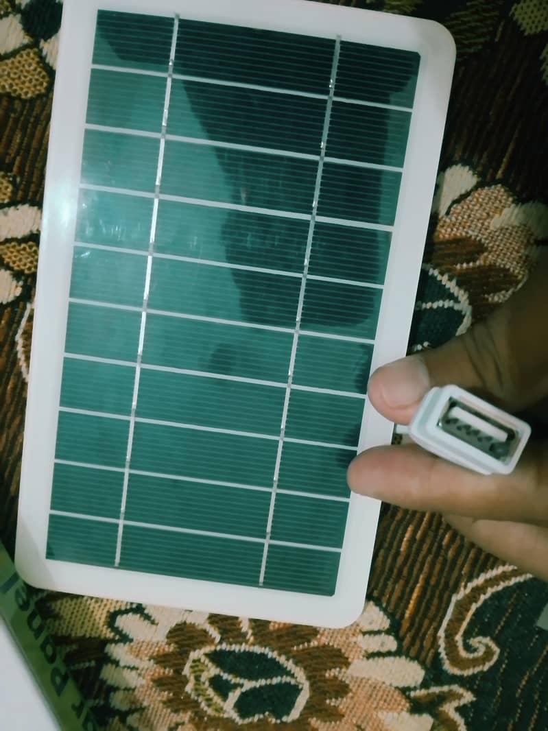 portable solar panel 0