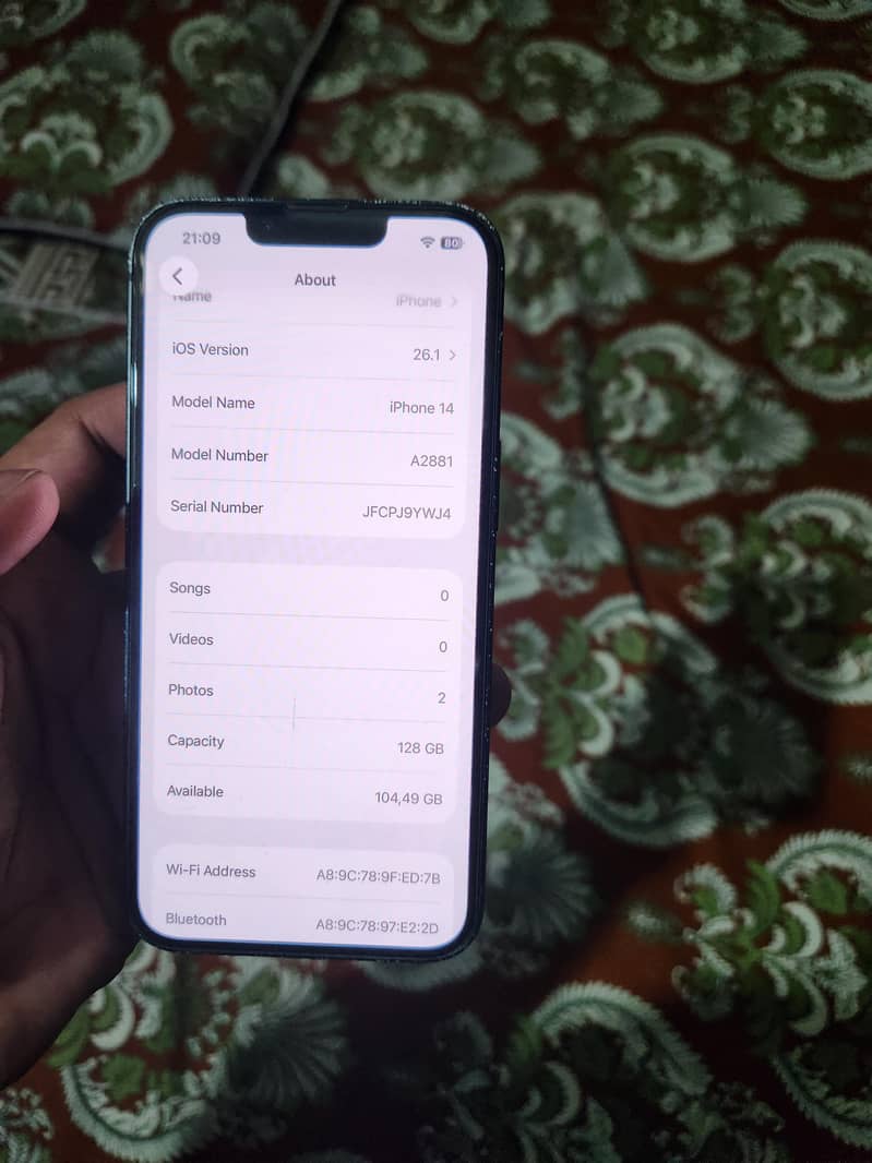 Apple iPhone 14 3