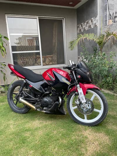 Yamaha YBR 125
