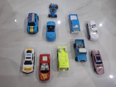 Assorted Die-Cast Toy Cars & Mini Racing Vehicles Set (9 Pcs)