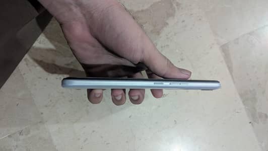 Tecno Spark 8C