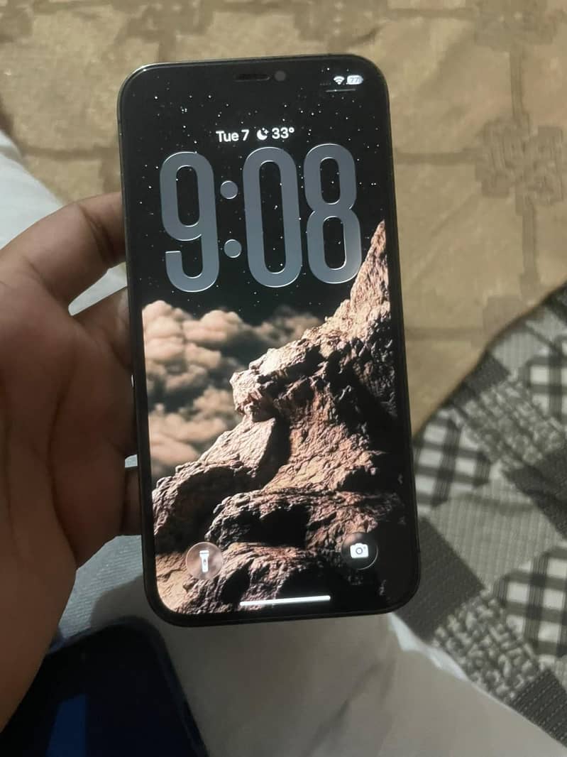 iphone 12 pro 2