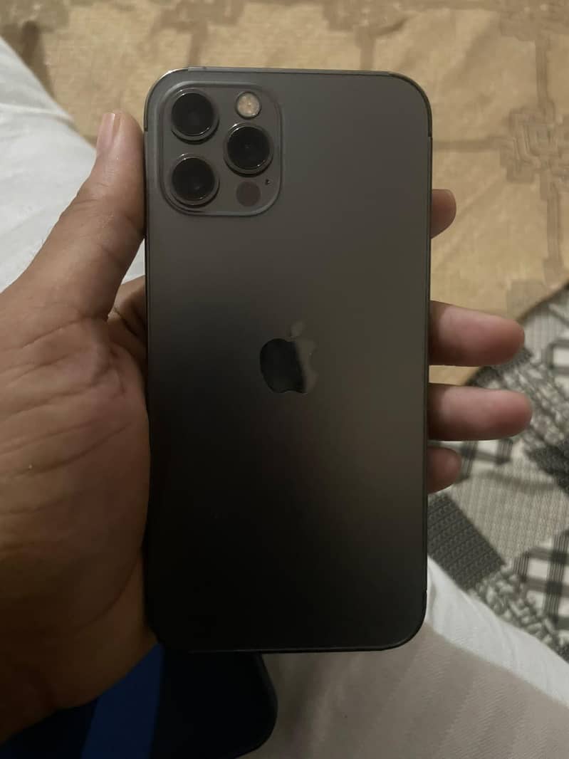 iphone 12 pro 3
