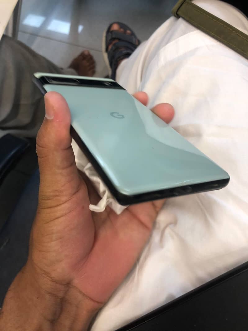 Google Pixel 6a 3