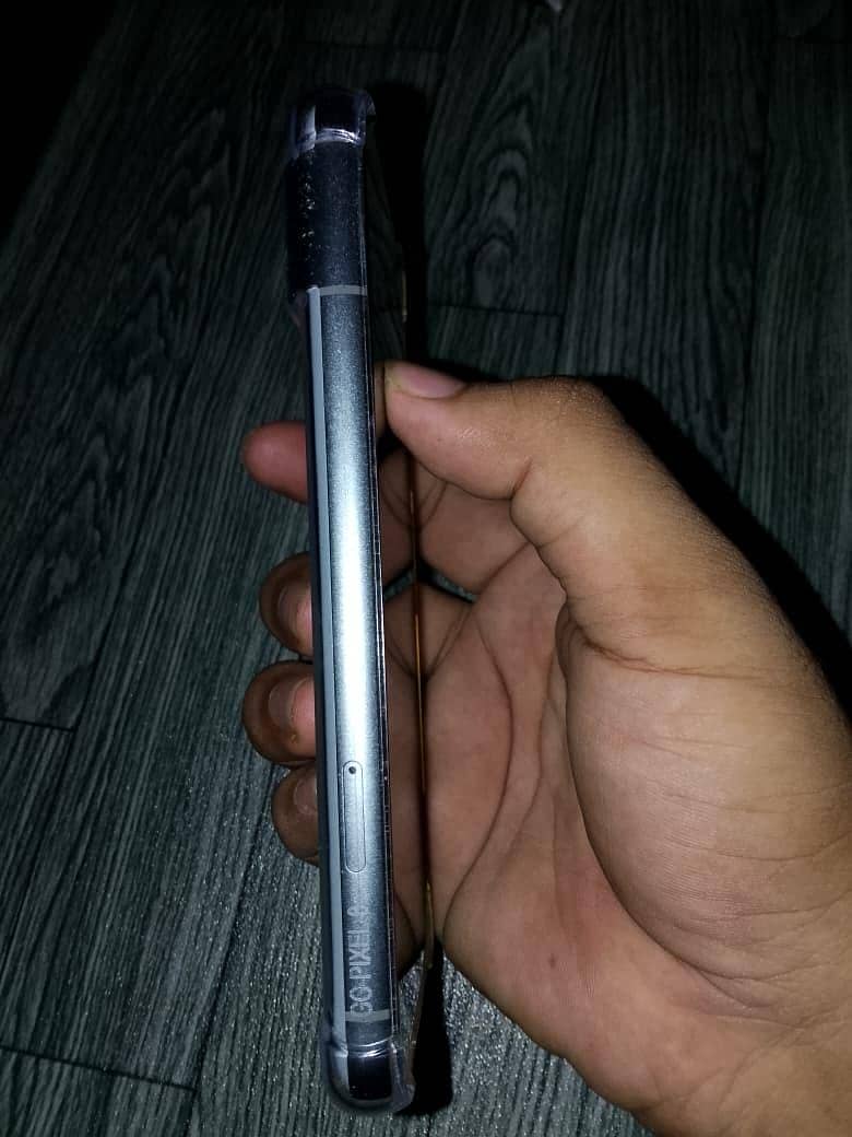 Google Pixel 8 1