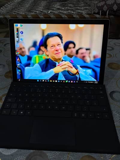 i am selling my Microsoft Book