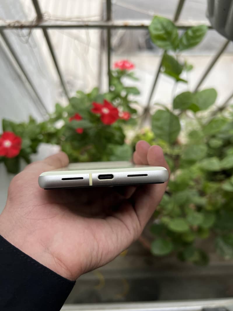 Google Pixel 7 2