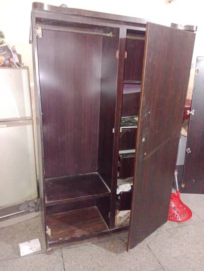 Wood Almari