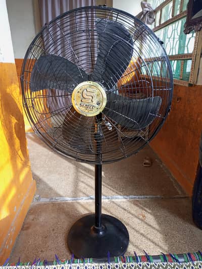 Pedestal Fan in 99.9%copper in new condition for sell