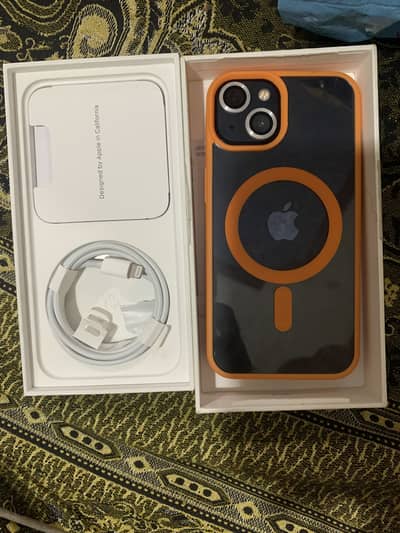 Apple iPhone 13