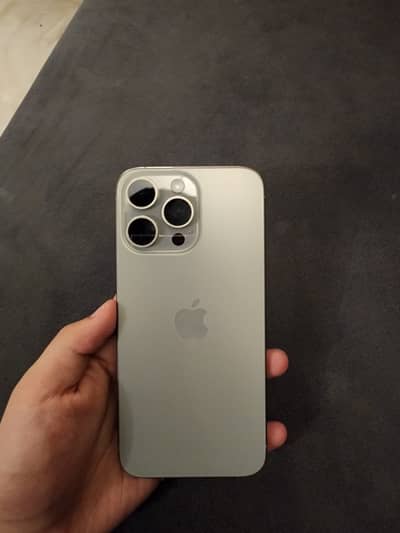 Apple iPhone 15 Pro Max with box