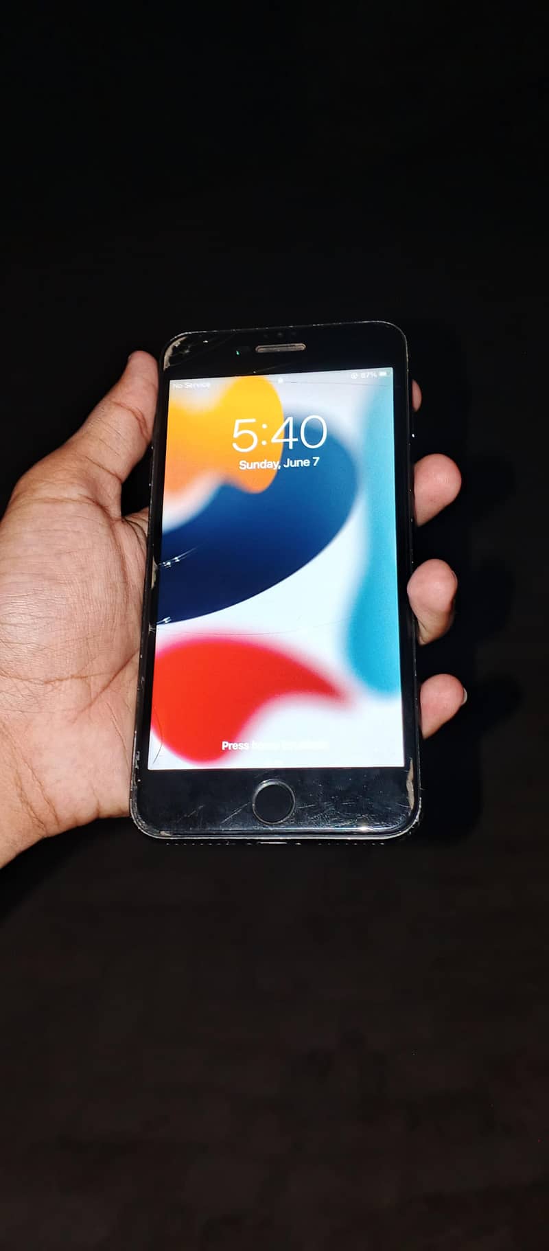 Apple iPhone 7 Plus 0