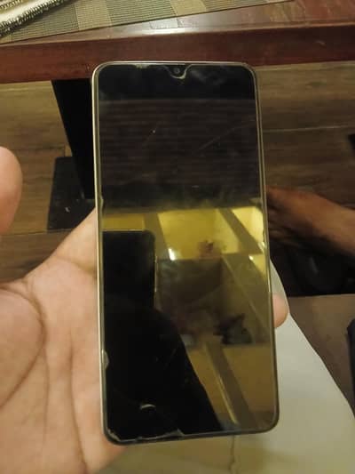 Vivo Y04