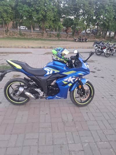 Suzuki Gixxer 150 SF (2022) – Punjab Registered – Mint Condition
