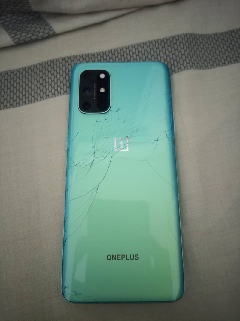 One Plus 8T 0
