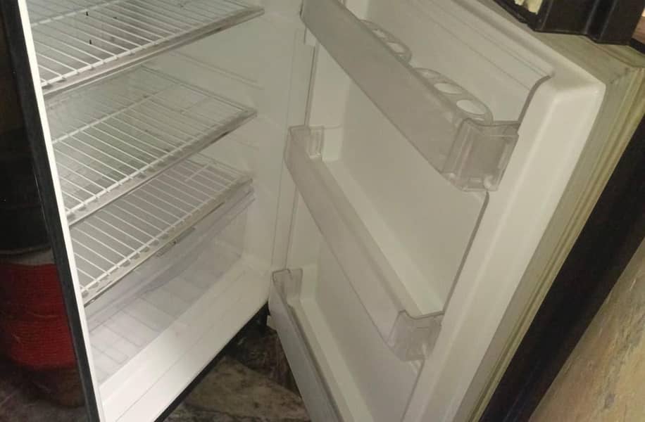 refrigerator 1
